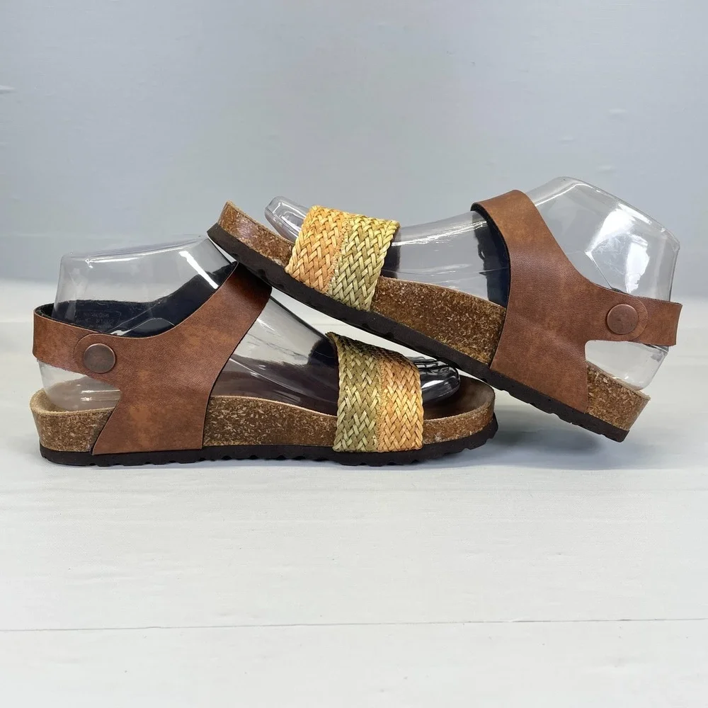 Nuovo Hawkins Wedge Sandals Womens Size M (US 7) Brown Leather Ankle Strap Shoes